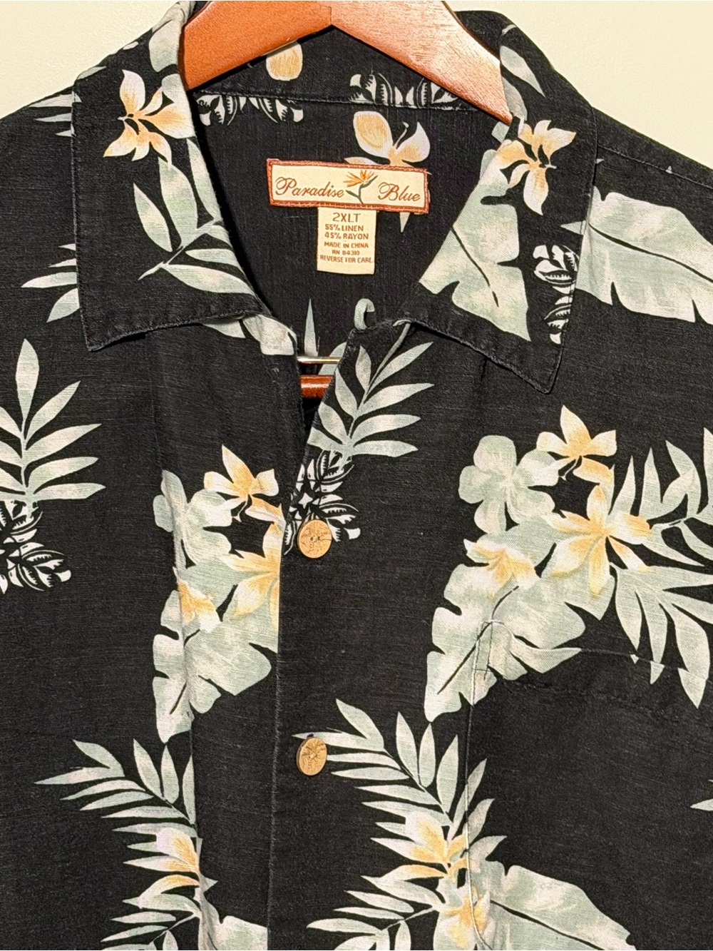 Paradise Blue Island Style Black Floral Shirt 55% Linen 45% Rayon